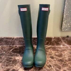 Hunter Matte Tall Rain Boots - Green